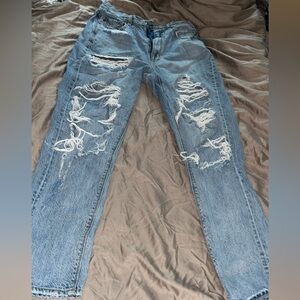 AMERICAN EAGLE Women’s Highest Rise Distressed / Ripped Blue Mom Jeans Size 6